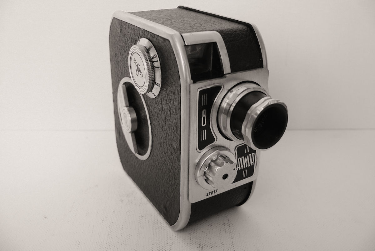 Camera ARMOR II (1957)