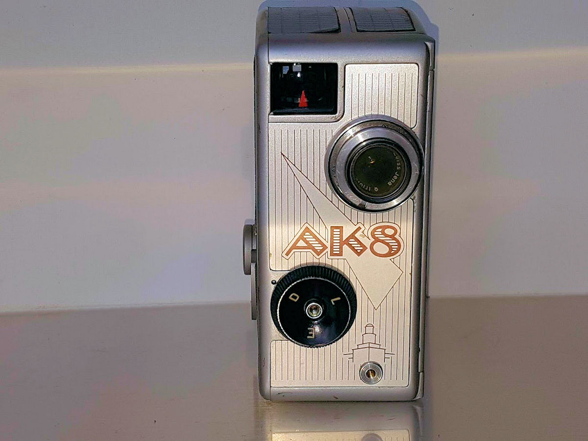 Camera Pentakon AK8