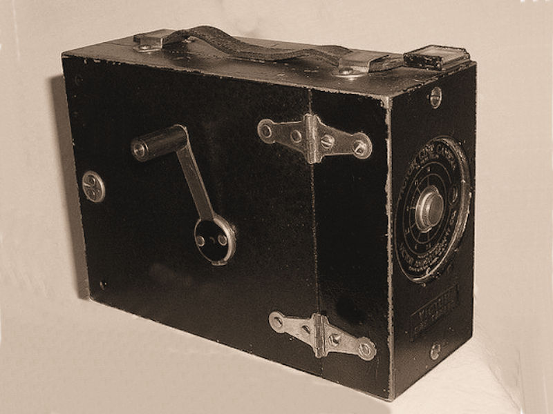 Victor Cine-Camera Model 1